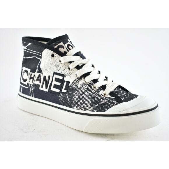 Chanel 20P Black White Fabric CC Logo Flat High Top Runner Trainer Sneaker 37 - Picture 3 of 10